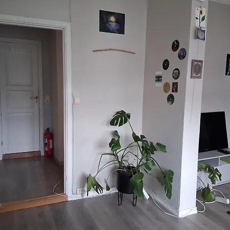 Cozy & 10min To Center Apartament
